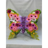 Композиция с цветя „Пеперуда“ № 500