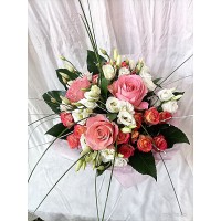 Смесен букет с 13 стръка цветя Смесен букет с 13 стръка цветя