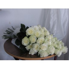 Букет от 29 броя прекрасни бели рози