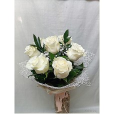 Букет с 31 бр. бели рози