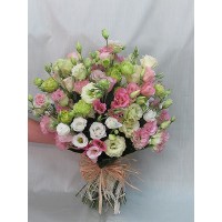 Букет с 39 бр. стръка еустома Букет с 39 бр. стръка еустома